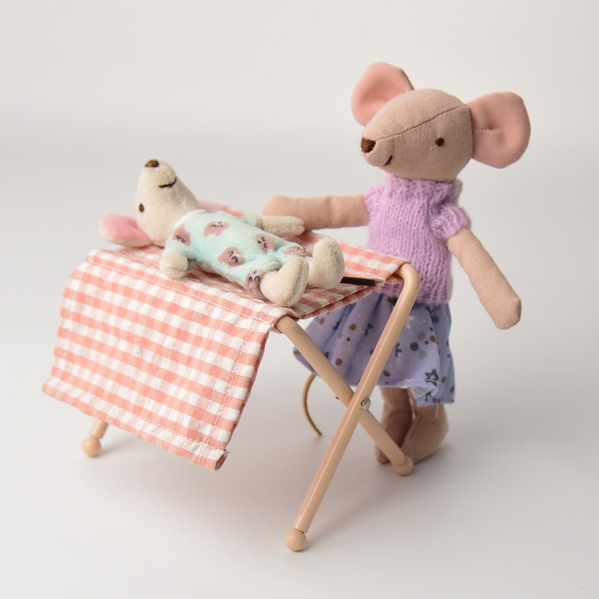 1/12 Miniature Changing Table  - огляд і ціна Tablet Accessories Kids
