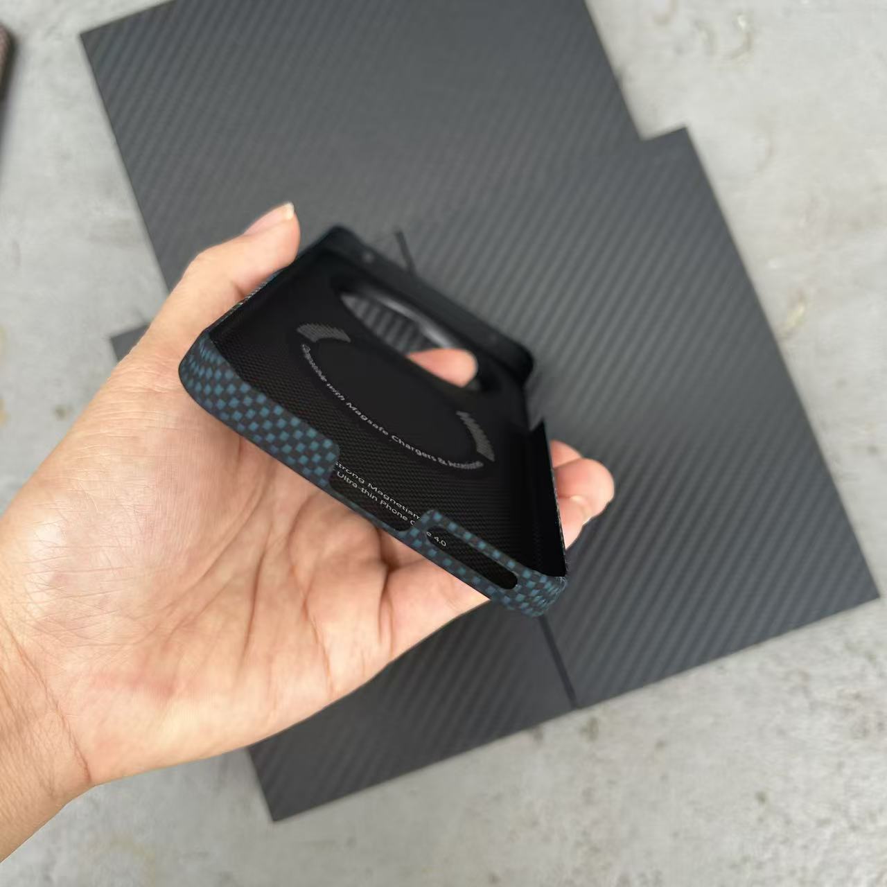 Ultra-Thin Carbon Fibre For Ma - огляд і ціна Huawei Pura 70